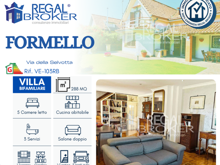 Formello, villa bifamiliare con due piscine
