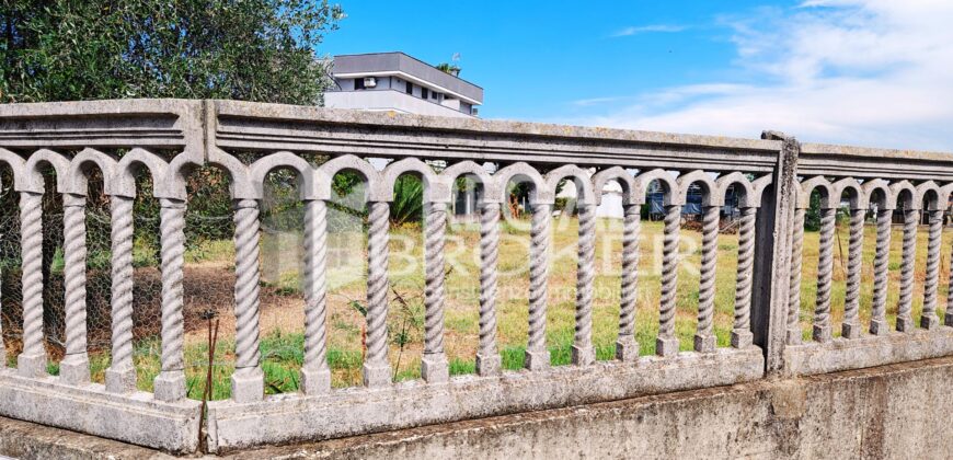 Roma Piana del Sole, terreno edificabile