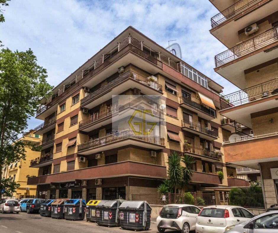 Roma Ostia, appartamento quadrilocale